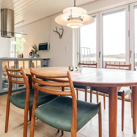 6 Person In Prázdninový dům *